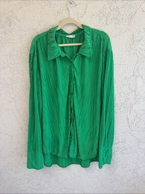 Good American plisse Green Pleated Button-Front Women's Top size 5/6 2x 3x